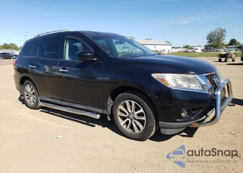 2013 Nissan Pathfinder S from USA, damaged, VIN 5N1AR2MM5DC644063